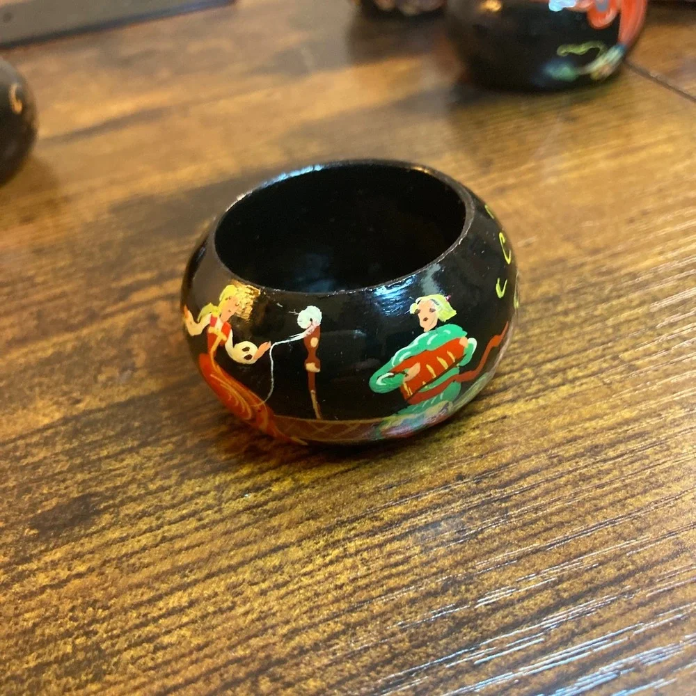 Vintage Russian Palekh Khokhloma Lacquer Napkin Rings Hand Painted Folk Art 6pc